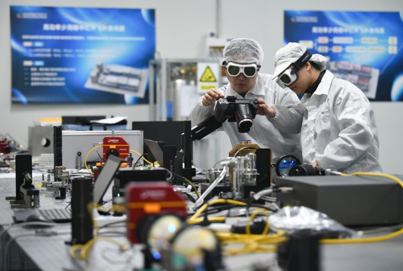 中國(guó)經(jīng)濟(jì)新春新觀察丨“創(chuàng)新鏈”遇見(jiàn)“產(chǎn)業(yè)鏈”——科技成果轉(zhuǎn)化推動(dòng)新質(zhì)生產(chǎn)力加速發(fā)展