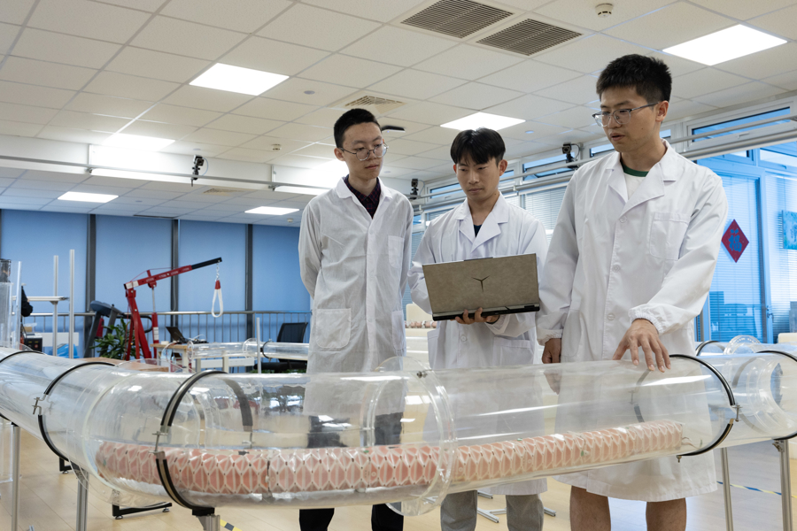 上海AI發(fā)展獲高度認(rèn)可 研究機(jī)構(gòu)加速布局，學(xué)科融合引領(lǐng)創(chuàng)新